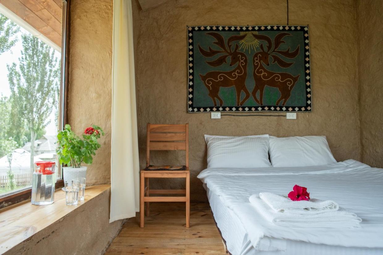 Kyzart Hotel & Horse Tours Bagysh Eksteriør billede